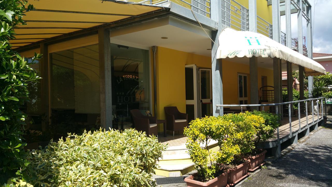 Hotel Illi Marina di Massa Dış mekan fotoğraf